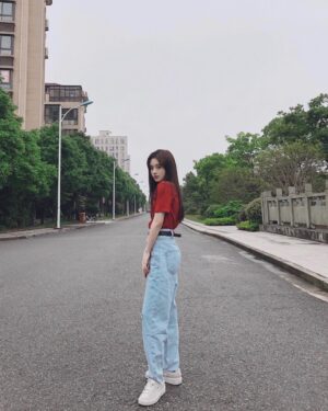Ju Jingyi Thumbnail - 76.2K Likes - Most Liked Instagram Photos