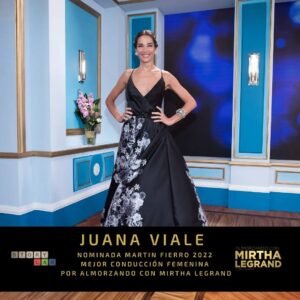 Juana Viale Instagram - Estoy muy feliz por las nominaciones a los premios Martín Fierro, como conductora y por Almorzando con Mirtha Legrand. 

¡Gracias APTRA por este reconocimiento! 

@storylabarg @mirthalegrand @aptra_ok 

#MartínFierro #ConducciónFemenina #aptra