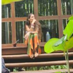 Juana Viale Instagram - Volar. Alas transparentes. Como las hadas. Vaya uno a saber a donde me había ido... no se si regrese. No se si alguna vez estuve aquí/allá. Volar.