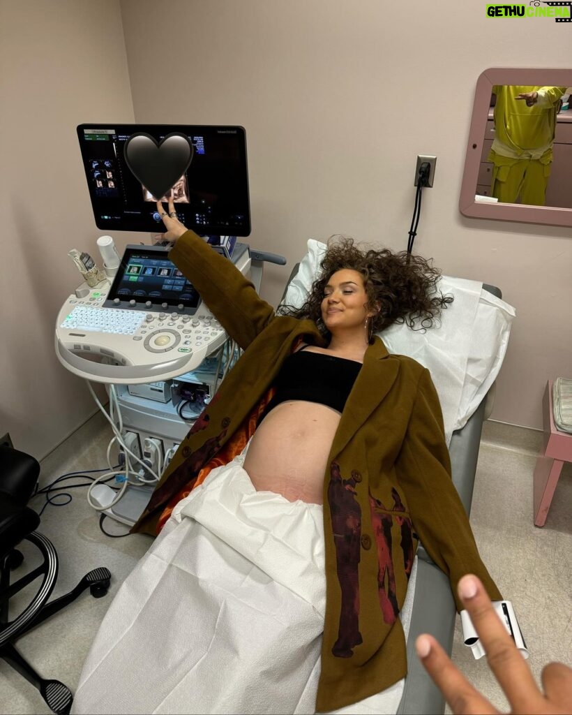 Jude Demorest Instagram - final ultrasound 🖤 see you IRL babygirl 😭