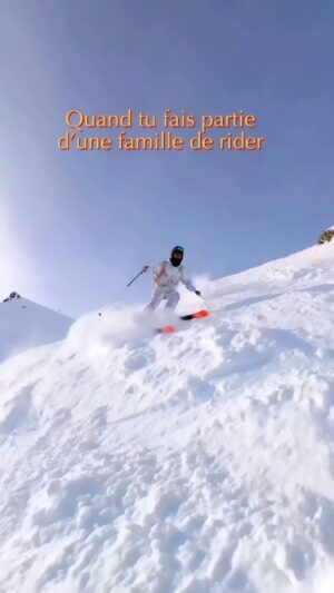Julia Flabat Instagram - Dans la famille Papeoo rider , je demande la mère 😂🙈

Pas facile de les suivre 😅⛷️🏂🏔️
