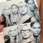 Julia Fox Instagram - Another ICONIC evening at the @vanityfair Oscar party!! Thank you @radhikajones and the whole team for having me again this year 🖤 🦢 I had such an amazing night I didn’t go to sleep til 4 and my call time was 7… hence why this post is coming a day late. Anyway swipe if you want to see what the dress was supposed to look like vs what it looked like on the carpet lol 🤦‍♀️😭