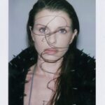 Julia Fox Instagram - “In America you can reinvent yourself and be whoever you want and most people are dumb enough to believe it” lol @juliafox forever immortalized in this masterpiece (if I do say so myself) for the Americana issue of @kingkongmagazine. Creative Photography @spencernotspencer Make up @therealbritphatal using @isamayabeauty. Styling @erikziemba @agency.paradis Hair @ivainsane @agency.paradis Nails @nailsbymamie 3D collages by @sam.rolfes, @andy.rolfes @bausaus Graphic design @hayleyebrown Video Stills @berriosbryan Casting @sixwolvescasting Production @rd_p_rd