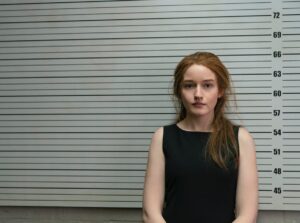 Julia Garner Instagram - Hello, the name’s Anna..…Anna Delvey that is 🥂 

#InventingAnna