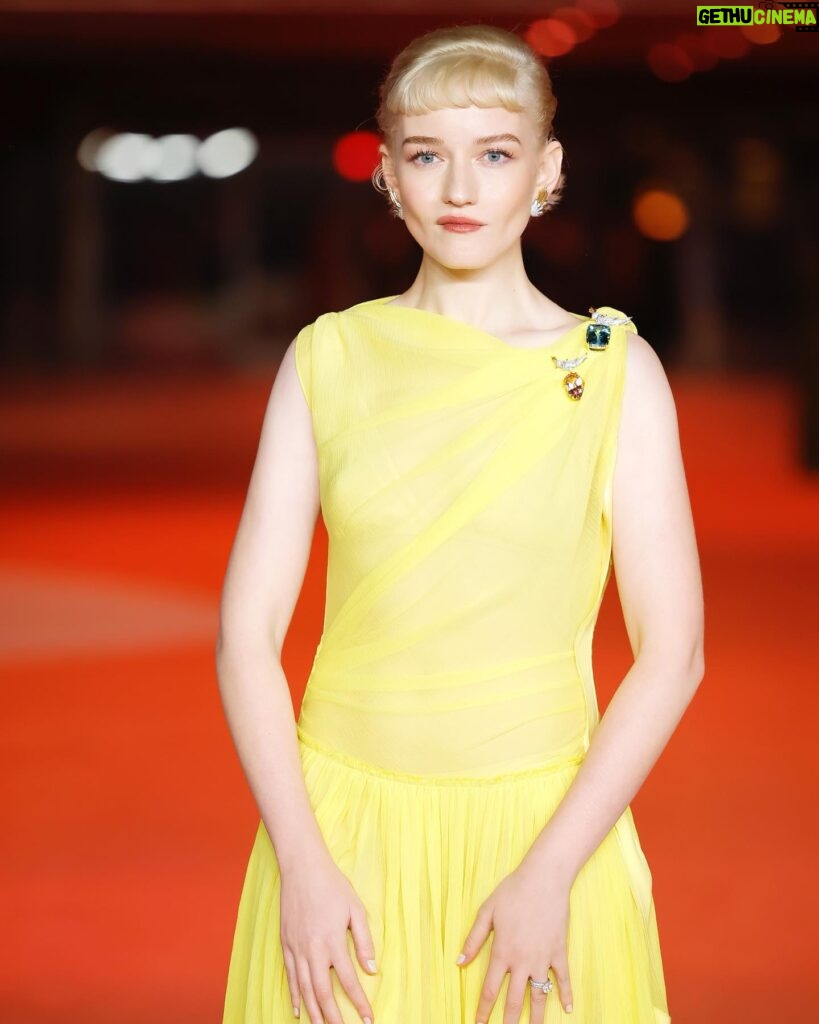 Julia Garner Instagram - Thank you Academy Museum of Motion Pictures for letting me twirl into your dazzling event. Such a beautiful and inspiring evening. Also, big thank you @31philliplim for this bright and happy dress. Thank you @tiffanyandco for the most insanely gorgeous jewels. What a night! X @theacademy 💛💛💛 #birdonarock