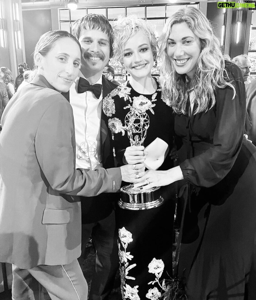 Julia Garner Instagram - Wow what a night. Again thank you from the bottom of my heart. I LOVE YOU ALL ❤️‍🔥❤️‍🔥❤️‍🔥 #emmys