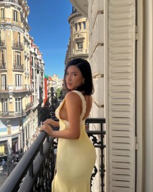 Julia Kelly Instagram - Europe this summer?
