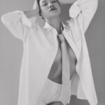 Julia Kelly Instagram - bossy Shot by my love @lisarichov