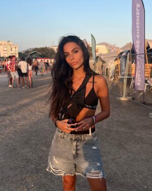Julia Morgante Instagram - MÉCHANT MÉCHANT 🔥 @delta_festival J2 pour @niska_officiel avec @ileanarnaud et @mathildasparta (j’ai vraiment mis 9 photos ?)