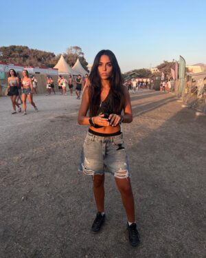 Julia Morgante Instagram - MÉCHANT MÉCHANT 🔥 @delta_festival J2 pour @niska_officiel avec @ileanarnaud et @mathildasparta (j’ai vraiment mis 9 photos ?)