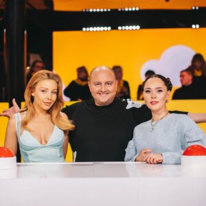 Julia Sanina Instagram - БілкАааааа!
😂🙈

@tet_tv