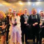 Julia Sanina Instagram - Unforgettable moment! Incredible team🤘I was so proud to share the moment with you @bbc ❤️ Мої вітання усім, хто створював Євробачення 2023! Минув рік, а ми продовжуємо з теплом згадувати, як дві країни і дві культури створили історію на сцені у Ліверпулі разом🙏 І ця нагорода - красивий фінальний акорд Євробачення 2023❤️