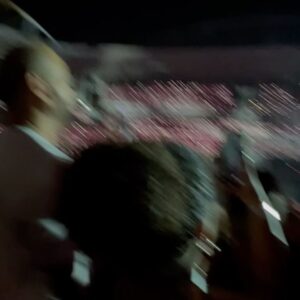 Julia Simoura Instagram - uma das noites mais incríveis, mágicas e especiais da minha vida. 

a juju criancinha jamais imaginaria que 15 anos depois teria seu maior sonho realizado, cantando histericamente todas as músicas que marcaram a infância. 

feliz demais! 🥹❤️‍🔥✨ #SoyRebeldeTour