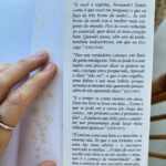 Juliana Didone Instagram - “Certamente vou relê-lo, uma, muitas vezes, até que ele também acabe fazendo parte de mim.” Tenho esse livro há 20 anos, e sempre que revisito suas páginas, ganho encantamento. ♥️✨