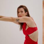 Juliana Didone Instagram - Juliana Didone. Styling @marianabarreto Fotos @priscillahaefeli Make @yago_maia_ Veste @haight_clothing joias @mundolilac
