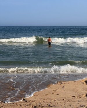 Julianne Moore Instagram - I don’t surf 
#beach
