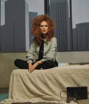 Julianne Moore Instagram - Thank you to @thecut for putting me on the cover of your epic spring fashion issue. And thank you to @nadialeecohen for these gorgeous pictures and @jazzloon for the wonderful story. You guys are awesome. 
I ❤️NY 

Photography by @nadialeecohen
Styling by @jessswill 
Written by @jazzloon
Photo Assistants:@davidlopezosuna and @soriano_gustavo_
Digital Operator: @brooksdigi
Styling Assistants @antoninathestylist and @brandonmichaelg
Styling Intern: @icyaus

Tailor: Susie Kourinian 
Hair: @marktownsend1
Makeup: @elaineoffers
Manicurist: @nailartbyqueenie
Set Design: @avavillafane
Set Lead: @the_real_misterminty
Set Dressers: @chinos_hat and @goshdarnitmax
Executive Producer: @carlota.rdv
Producers: @fabiencolas and @malcolmduncanyolo 
Production Manager: @andres.white
Runners:@paul_m_arroyo, @beachboyrich and @joshblock
The Cut, Editor-in-Chief @lrpeoples
The Cut, Photo Director  @nono_elle_
The Cut, Photo Editor @_maridelis
The Cut, Features Editor @helloitsmarisa
The Cut, Senior Social Media Editor @sash.fm
The Cut, Editorial Assistant @brookelamantia