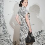 Julie Estelle Instagram - Chic avec Dior 🫶🏼 #Dior #Diorfall24
