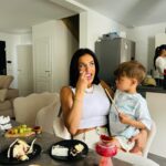 Julie Ricci Instagram - Un beau soleil ☀️ hier pour fêter les 4 ans de mon fils Giovann à la maison, c’était juste parfait. Merci @jijii.events pour avoir tout géré. Et vous c’est qui le prochain anniversaire à venir ? Pour ma part c’est moi le 1 et juin.😍