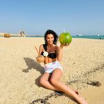 Julie Ricci Instagram - Une journée à Orange Bay des fruits 🍉 🥥 du soleil ☀️ et la mer 🌊 une journée parfaite à #hurghada