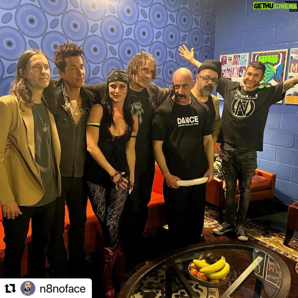 Juliette Lewis Instagram - Nothing more gratifying-being an independent musician and joining forces with other incredible independent musicians- doin things on our own terms AND sellin T F out 🤜🤛 @n8noface @vintagewarband Until the next one!! ⚡️⚡️⚡️⚡️ RP @n8noface What an amazing past two days with @juliettelewis and the licks and @vintagewarband ! Im so grateful for this truly thank you. My heart is filled it was soooo amazing. Thank you everyone! Juliette thank you for the opportunity, you fucking killed it. 🙏🏽