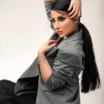 Jumana Karim Instagram - يعتبر الحب هو الحل المناسب لجميع مشاكل الإنسان على وجه الأرض مو لو مومو🤍🦋