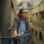 Jumana Karim Instagram - اجمل مافي الصدفه انها خاليه من الانتظار #الفراشه_انطلقت🦋 السوت من دار ليرات @lirat.ateuler
