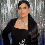 Jumana Karim Instagram - بمناسبه يوم المرأة العالمي أعيد نفسي اولاً وكل نساء العالم كل يوم هو عيد للمرأه القويه والمثابره والناجحه الي تحلم وتحقق وتعمل وتربي وتصبر وتصارع وتكافح وتتحدى كل الصعاب وتستمر (اليأس مو طريقنا🤍اما ننجح أو ننجح) الاطلاله الشعر والميكب @grandsamaracenter الفستان الجميل من دار الصديقه ملاك @mdusaiq