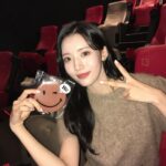 Jung Da-bin Instagram - 하이쿠키 많관부 🤎⏰