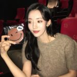 Jung Da-bin Instagram - 하이쿠키 많관부 🤎⏰