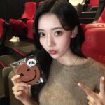Jung Da-bin Instagram - 하이쿠키 많관부 🤎⏰