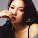 Jung Lea Instagram - 너무나 해보고 싶었던 컨셉💛 도와주신 작가님께 감사를.. 또한 이쁘게 헤메해준 언니들께도 감사를..😘