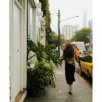 Jung Ryeo-won Instagram - . rainy day walk 🌦️☔️ in @joygryson_official #광고 #조이그라이슨