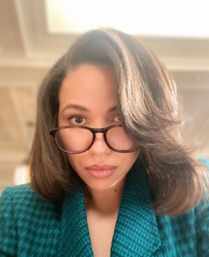 Jurnee Smollett Instagram - I’ll tell you secret? ya girl had a lot of fun with #MameDownes 🤪 watch  #theburialmovie on @primevideo @amazonstudios