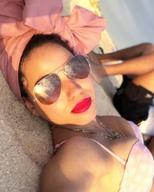 Jurnee Smollett Instagram - ☀️Warmer days☀️