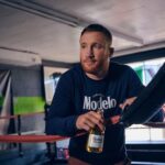 Justin Gaethje Instagram – Last week I joined @ModeloUSA, @UFC and @RebuildingTogether to renovate @TopeiraBoxingClub in Denver. This city means the world to me and it’s always a pleasure helping the community. I’m honored to celebrate the #FightingSpirit of Topeira Boxing Club by setting the gym up with new equipment and much-needed repairs. 
 

A huge shout out to Modelo and UFC for their commitment to uplifting training gyms across the nation and a special thanks to all the volunteers that came out to help! For 21 only!  #ad #for21 #Modelo
 #UFC #ad #Sponsership