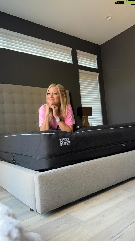 Justine Ezarik Instagram - Check out the link in bio or eightsleep.com/ijustine and use my code IJUSTINE at check out for $250 off the Pod Cover! I’ve been so obsessed with @eightsleep for the last year and it makes me not want to travel because I miss my temperature controlled autopilot bed 😂😴💤 #ad