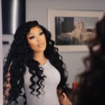 K. Michelle Instagram - Ill post a picture with no filter, but im gone wear this makeup on that stage🤷🏽‍♀️😂 Backstage talking to myself per usual🥃 @kimberlyispuddin