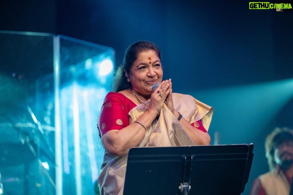 K. S. Chithra Instagram - Hi everybody good day to you. I am on my way to Washington DC for the nxt leg of Nambiar Builders Chitravarnam'24 concert tour of the Americas. Four concerts are over. Full houses in Dallas, Houston, Toronto & Chicago. All full houses. Thanks a million for your love & support. God bless.👏💐 #Chitravarnam2024 #ChithraVarnam