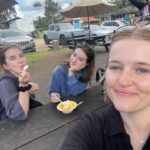 Kaitlyn Dever Instagram - 🌺🌊🍧 :)
