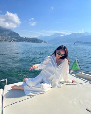 Kaity Nguyễn Instagram - 🌏