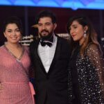 Kalila Bounaylat Instagram - Red carpet m3a 7abaybi @farahelfassi1 @lotfi_omar Robe: @boutique_wael Bijoux : @sofana_jewellery Mes remerciements à @videdressing_by_jeshop.ma