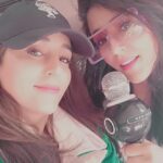 Kalila Bounaylat Instagram - بمناسبة اليوم العالمي للاخت اختي هيا اختي ، هيا صديقتي ، هيا كل شي فحياتي ، رفيقتي وكاتمة اسراري ، معايا ملي كنبكي وملي كنفرح ، كتبغيني كتر من راسها ، الله يخليك ليا ويطول فعمرك يا ربي، دمنة انت القلب ❤ #اليوم_العالمي_للاخت#