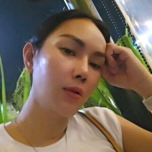 Kalina Ocktaranny Instagram - Lebih baik menjauh..
Daripada tersakiti...

Itu tipsku menggoreng ikan... 🙄

❤️K