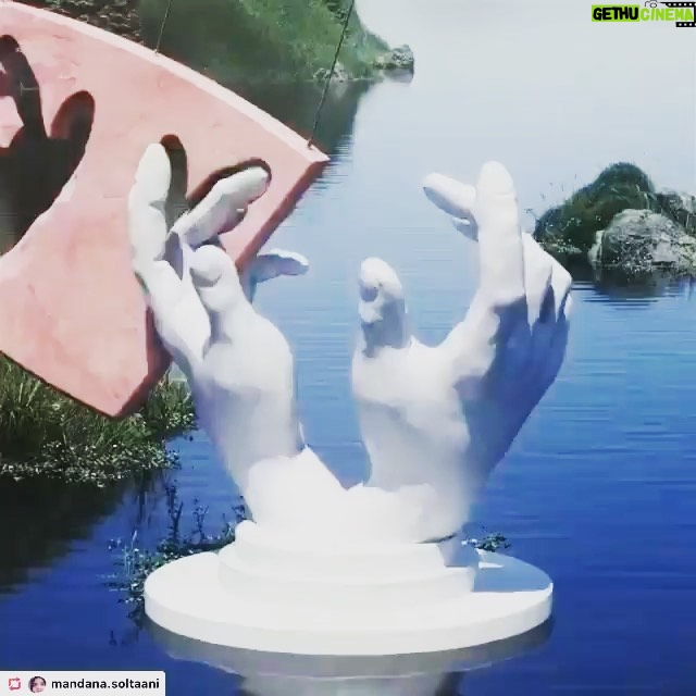 Kamand Amirsoleimani Instagram - صبح به خیر این نمونه ای ازمجسمه های سه بعدی اثر هنرمند سوئدی،اندریاس وانراشتد است. او مجسمه هاوانیمیشن هایی می سازد که گویی بیننده را بانیرویی مراقبه ای و هیپتونیزم مانند،به آرامش می رساند. آخر هفته ای به یاد موندنی داشته باشید