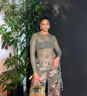 Kamie Crawford Instagram - I’m A Survivor *Whitney Houston Voice* ✊🏽🤎💚
