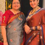 Kamya Punjabi Instagram - Happy Mothers Day ❤️ #twinning #motherdaughter Thank you for these beautiful sarees @subarna_manna_aditya