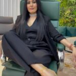 Kamya Punjabi Instagram - No but literally Thank you god for everything 🫶 #kamyapunjabi #thankyougodforeverything #reels #trending @tuscone_furnitures