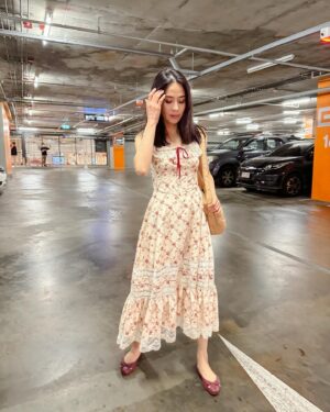 Kaneungnij Jaksamittanon Instagram - 🌸🌼 @irisfashionth