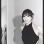 Kang Mi-na Instagram - 시상하러 다녀왔어요🖤